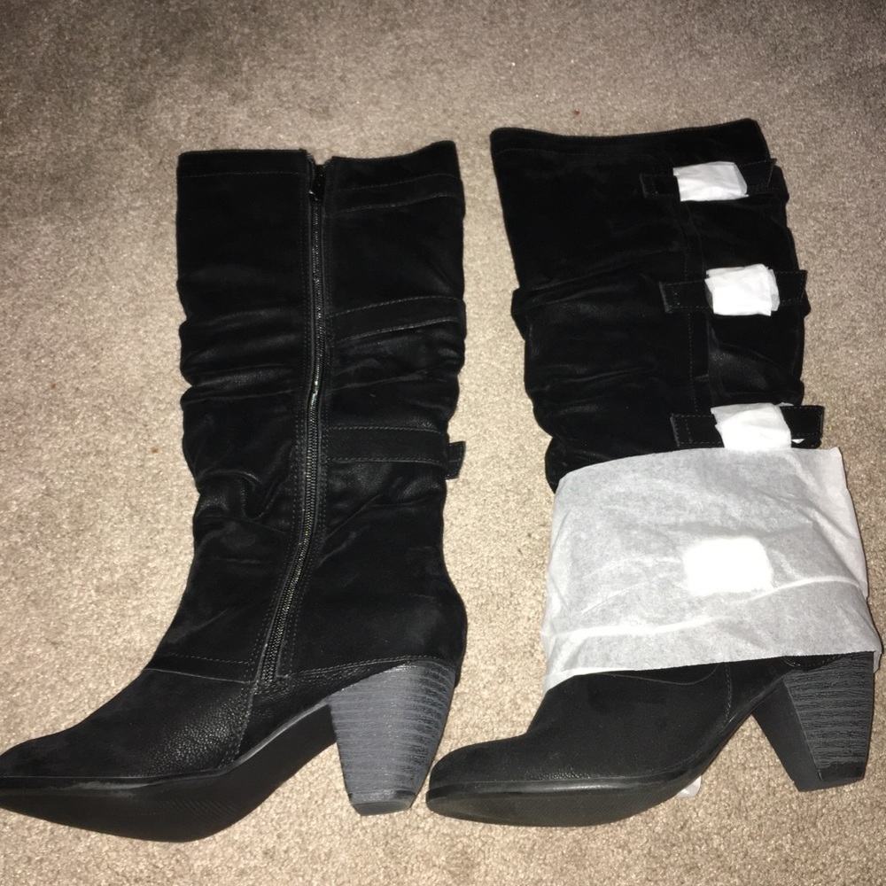 Black Boots size 6 M